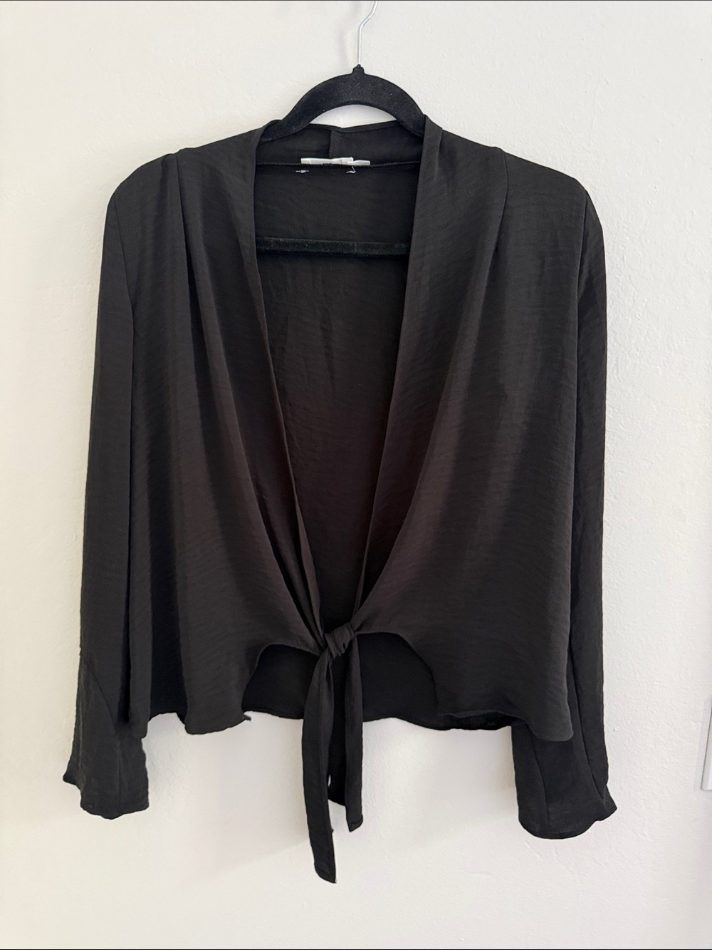 Skylar + Madison Black Women's Top with Label Detail